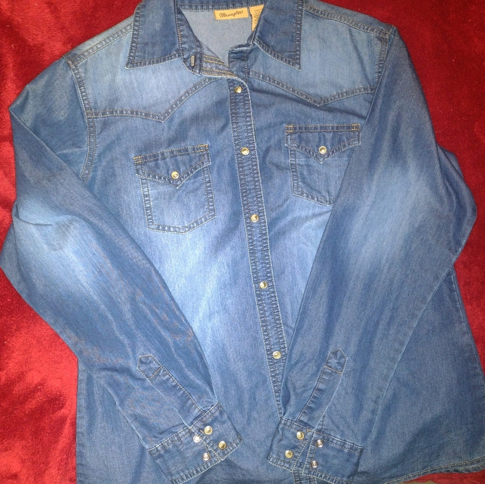 Women's Wrangler Long Sleeve Denim Shirt